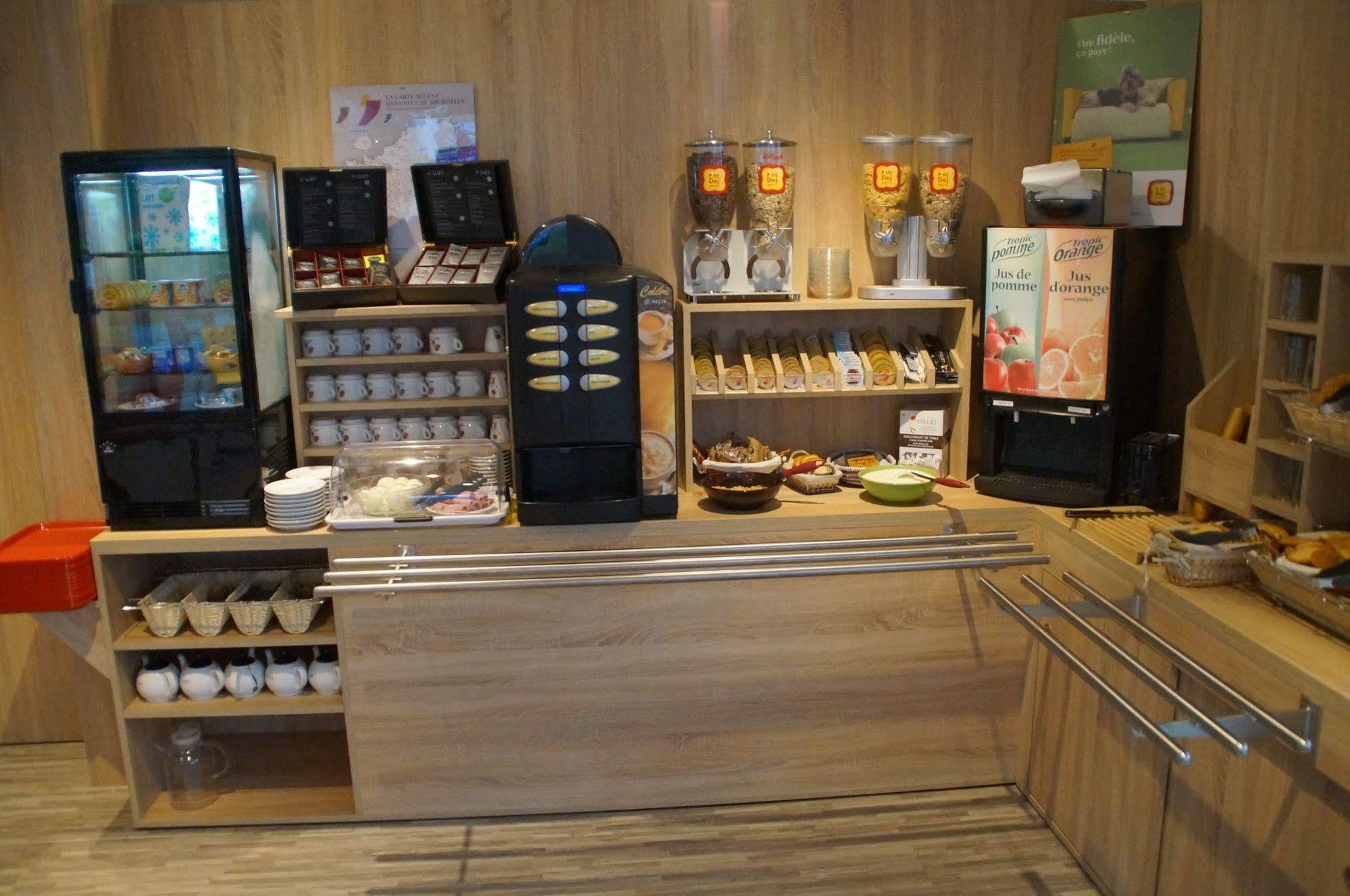 The Originals Access Aeroport, Hotel Aurillac Dış mekan fotoğraf
