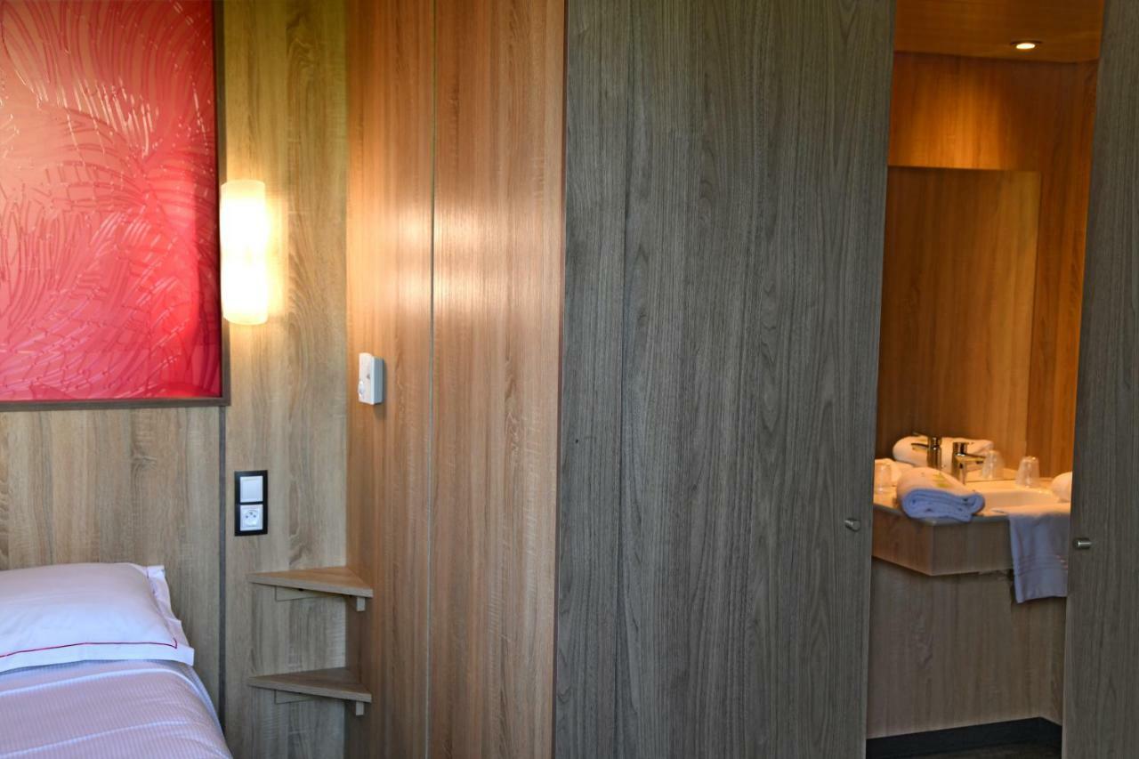 The Originals Access Aeroport, Hotel Aurillac Dış mekan fotoğraf